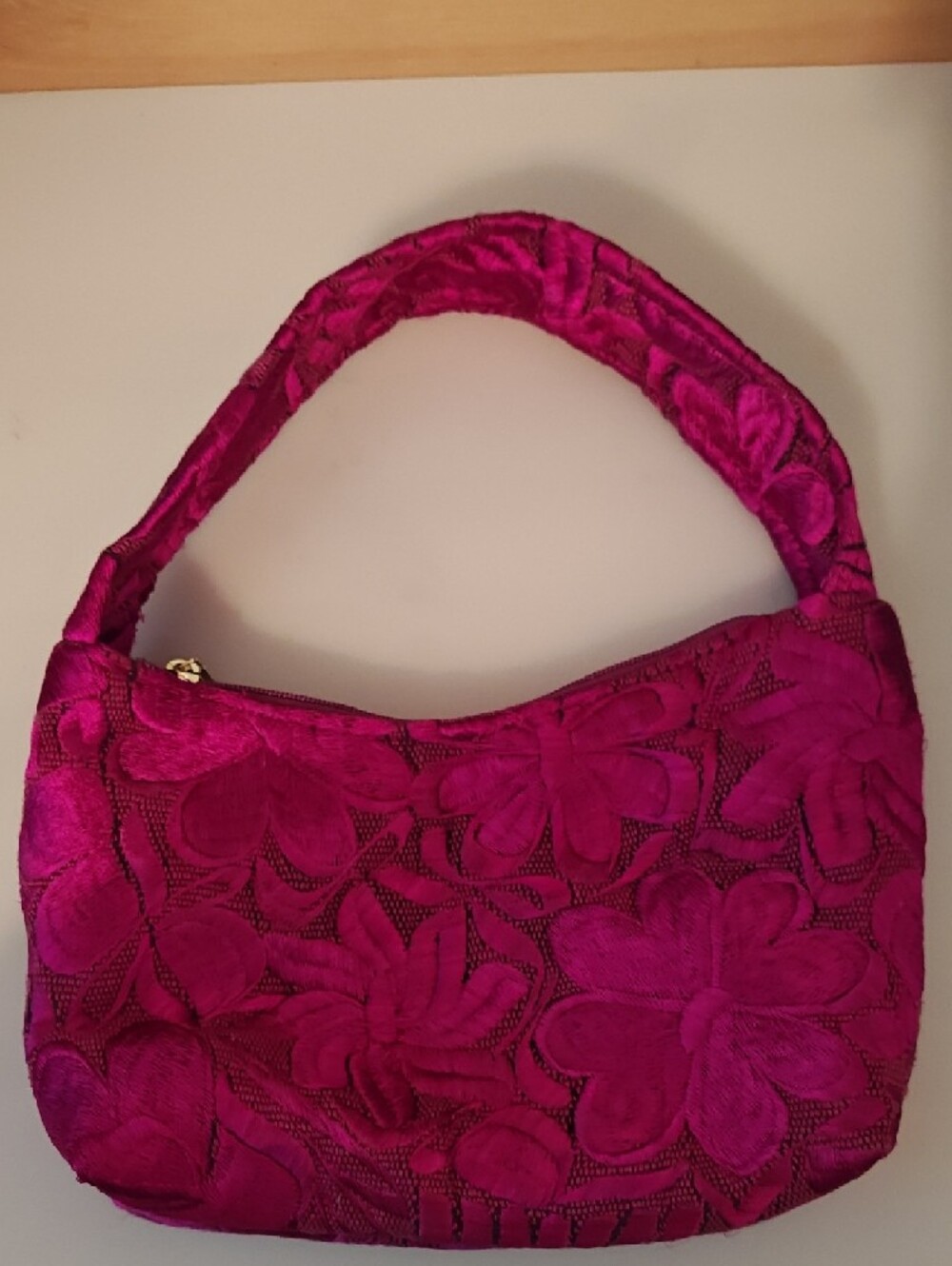 Embroidered Fuchsia Shoulder Bag - Picture 2 of 4